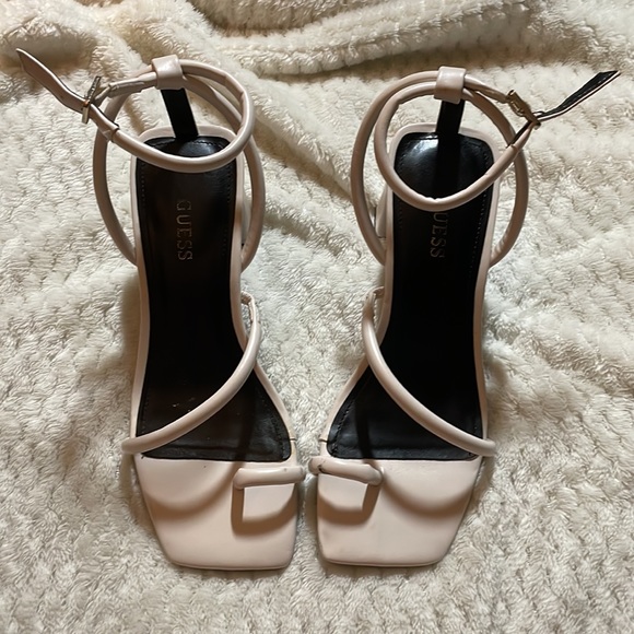 Guess Aubrea Sandal - Picture 2 of 7